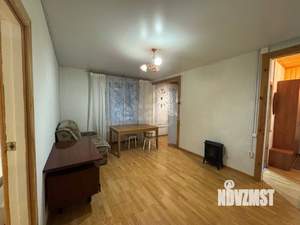 2-к квартира, вторичка, 38м2, 1/4 этаж