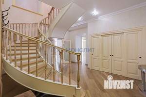 5-к квартира, вторичка, 322м2, 2/4 этаж