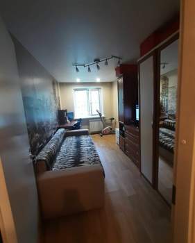 3-к квартира, вторичка, 61м2, 1/5 этаж