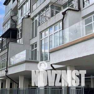 3-к квартира, вторичка, 134м2, 2/6 этаж