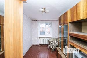 3-к квартира, вторичка, 56м2, 1/5 этаж