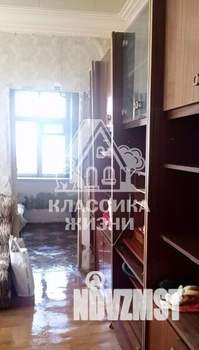 2-к квартира, вторичка, 37м2, 1/2 этаж