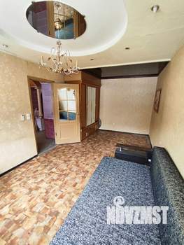 2-к квартира, вторичка, 37м2, 1/5 этаж