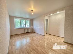 3-к квартира, вторичка, 59м2, 1/5 этаж