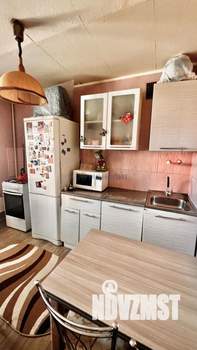 2-к квартира, вторичка, 49м2, 9/9 этаж