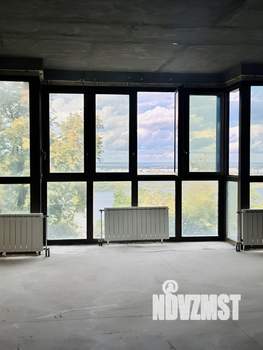 4-к квартира, вторичка, 180м2, 4/6 этаж