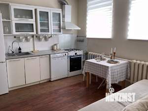 1-к квартира, вторичка, 50м2, 1/1 этаж