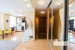 3-к квартира, вторичка, 63м2, 8/10 этаж