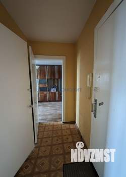 2-к квартира, вторичка, 43м2, 8/9 этаж