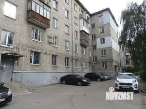 3-к квартира, вторичка, 80м2, 1/5 этаж