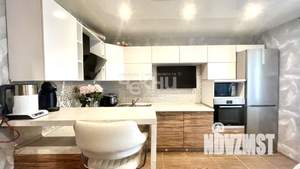 2-к квартира, вторичка, 76м2, 3/17 этаж