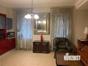 4-к квартира, вторичка, 283м2, 1/6 этаж