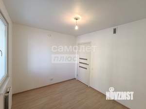 2-к квартира, вторичка, 60м2, 1/18 этаж