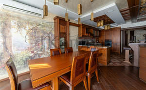 3-к квартира, вторичка, 160м2, 5/6 этаж