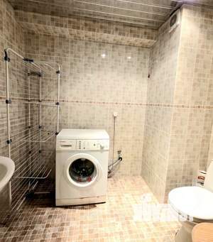 4-к квартира, вторичка, 97м2, 1/6 этаж