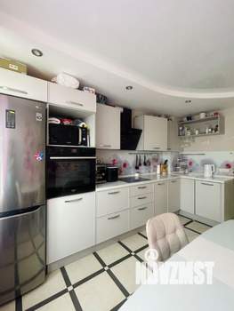 2-к квартира, вторичка, 62м2, 10/10 этаж