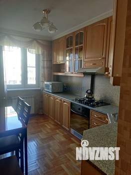 3-к квартира, вторичка, 66м2, 4/10 этаж