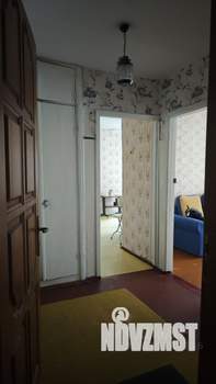 4-к квартира, вторичка, 63м2, 3/5 этаж