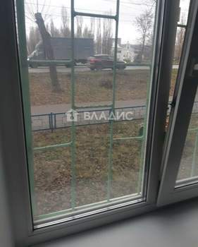 3-к квартира, вторичка, 58м2, 1/5 этаж