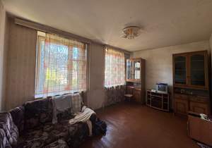 3-к квартира, вторичка, 84м2, 1/4 этаж