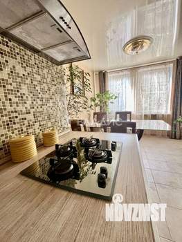 4-к квартира, вторичка, 110м2, 3/8 этаж