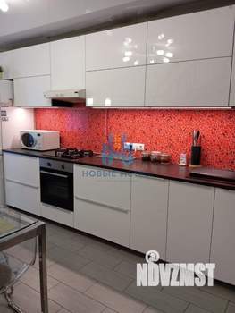 3-к квартира, вторичка, 76м2, 10/10 этаж