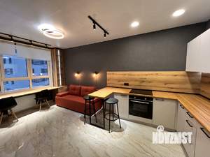 2-к квартира, вторичка, 64м2, 4/16 этаж