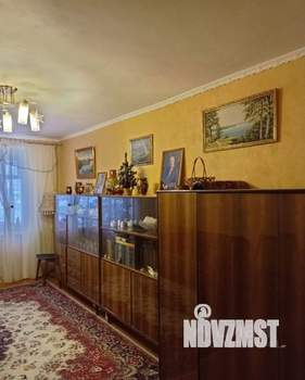 3-к квартира, вторичка, 62м2, 3/5 этаж