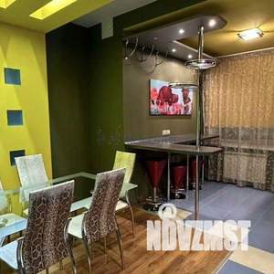 3-к квартира, вторичка, 150м2, 2/5 этаж