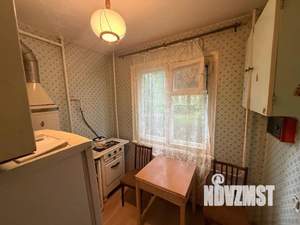 2-к квартира, вторичка, 42м2, 1/5 этаж
