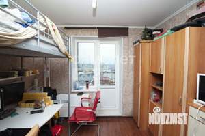 3-к квартира, вторичка, 64м2, 9/10 этаж