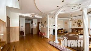 4-к квартира, вторичка, 249м2, 3/3 этаж