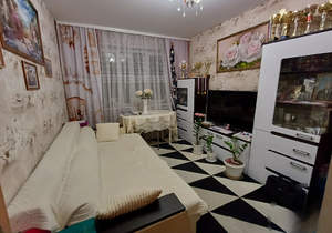 2-к квартира, вторичка, 50м2, 9/9 этаж