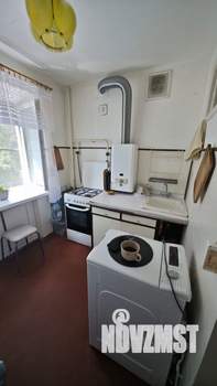 4-к квартира, вторичка, 63м2, 3/5 этаж