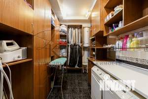 4-к квартира, вторичка, 230м2, 5/6 этаж