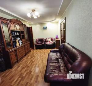 2-к квартира, вторичка, 42м2, 1/5 этаж