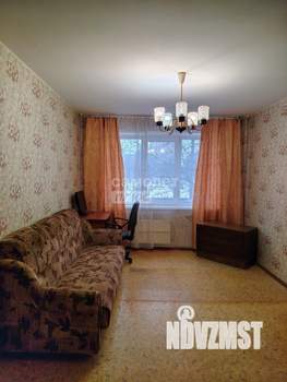 4-к квартира, вторичка, 58м2, 2/9 этаж