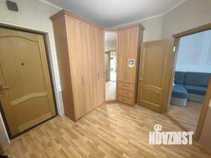 2-к квартира, вторичка, 74м2, 1/10 этаж