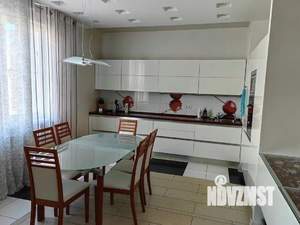 3-к квартира, вторичка, 109м2, 3/13 этаж