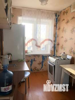 3-к квартира, вторичка, 58м2, 8/9 этаж