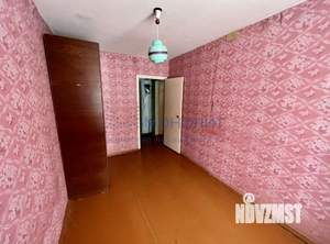 3-к квартира, вторичка, 58м2, 1/9 этаж