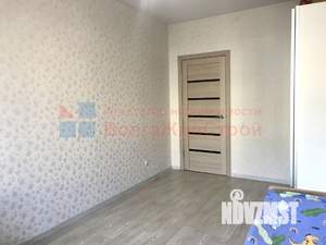 2-к квартира, вторичка, 52м2, 1/3 этаж