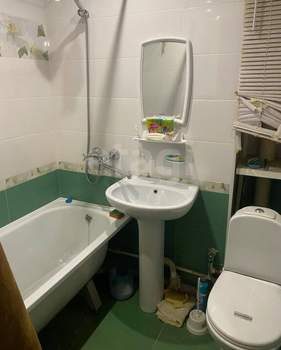 2-к квартира, вторичка, 42м2, 3/4 этаж