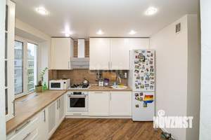 2-к квартира, вторичка, 62м2, 9/10 этаж