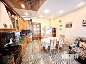 6-к квартира, вторичка, 195м2, 6/6 этаж