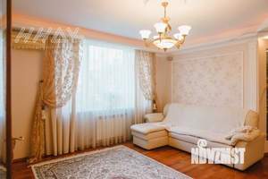 4-к квартира, вторичка, 121м2, 3/7 этаж