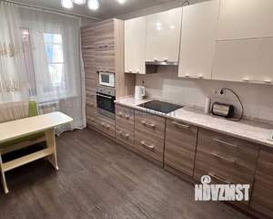 3-к квартира, вторичка, 84м2, 1/6 этаж