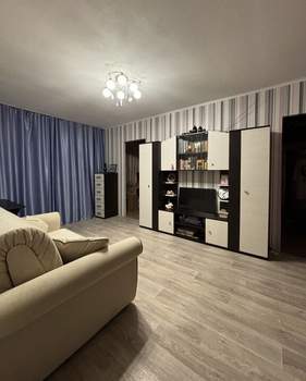 2-к квартира, вторичка, 43м2, 1/5 этаж
