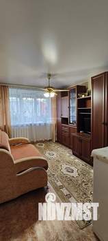 2-к квартира, вторичка, 42м2, 1/5 этаж