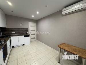 2-к квартира, вторичка, 58м2, 3/5 этаж